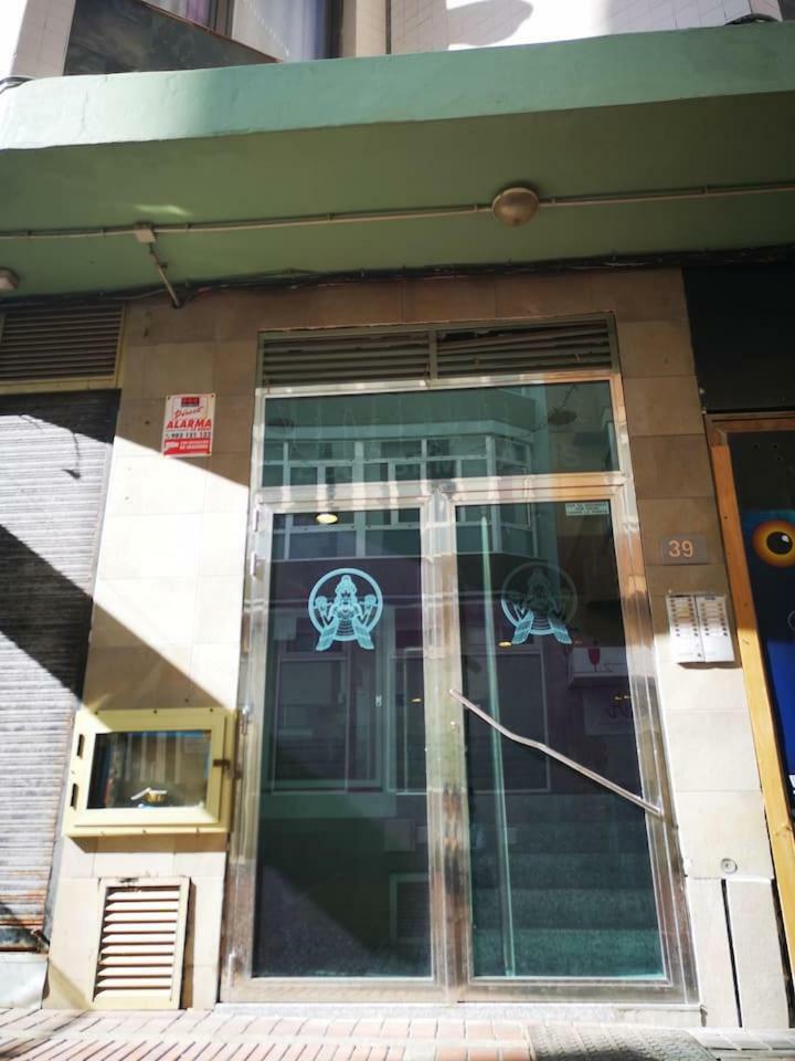 Apartamento Amplio Canary Style, 1 Playa Canteras 大加那利岛拉斯帕尔马斯 外观 照片